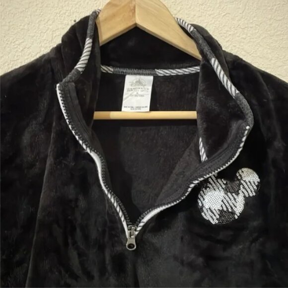 Disney Mickey Mouse Sequin Velvet Fuzzy Pullover Black Sweatshirt Women X-Large - Picture 4 of 14